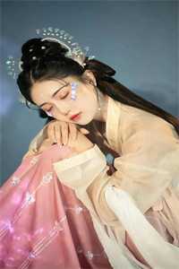 相思始觉海非深打三个数字