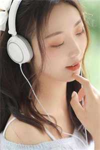 女主叫林西