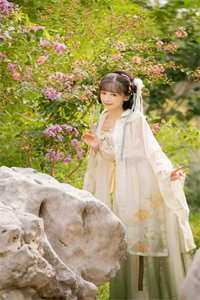 老婆给男主播刷礼物